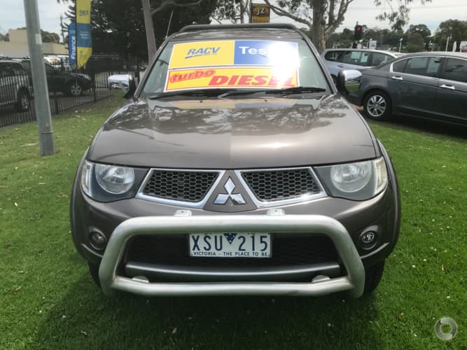 2012 Mitsubishi Triton - JZ Motors,